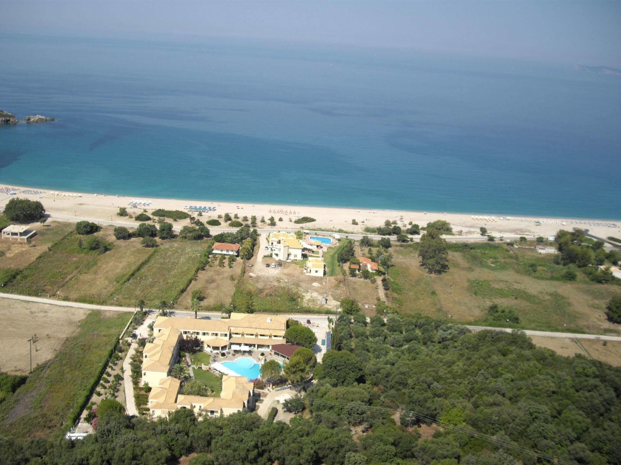 Karavostasi Beach Hotel Perdika  Zewnętrze zdjęcie